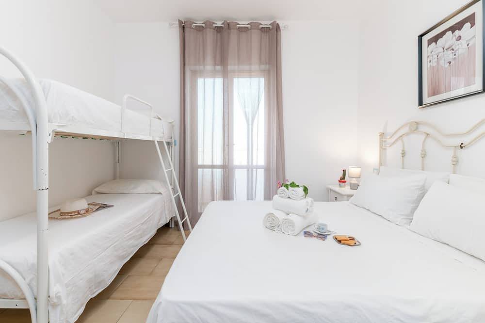 Apartamento entero, Trilocale -Apartamento-Balcón-Baño privado in Villanova (Apulia), Ostuni