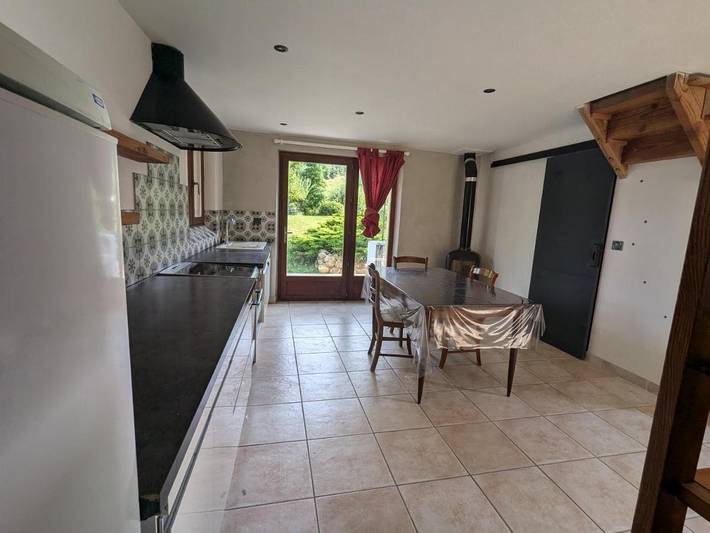 Location de vacances pour 6 personnes, avec vue et jardin à Tullins - 2