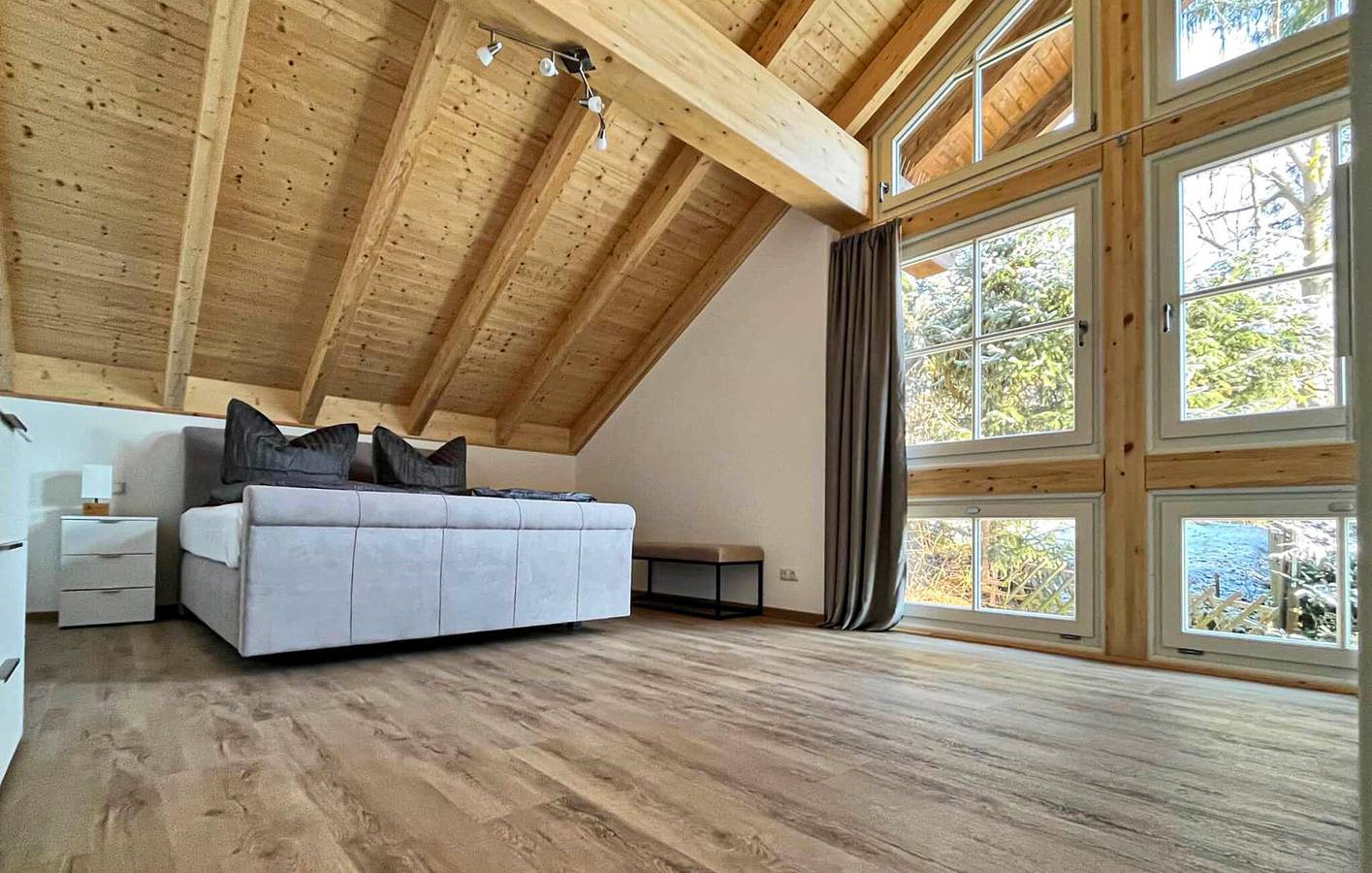 Ganze Ferienwohnung, Gemütliche Wohnung mit Terrasse in der Nähe von Fluss und Stadtzentrum in Stolberg (Harz), Südharz