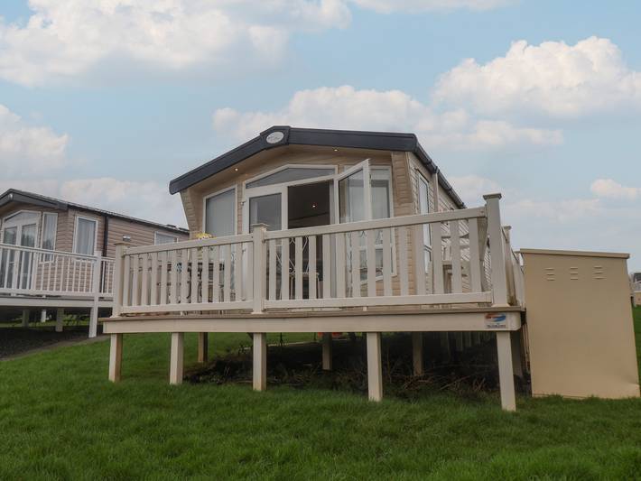Caravan for 6 people, with Garden in North Yorkshire