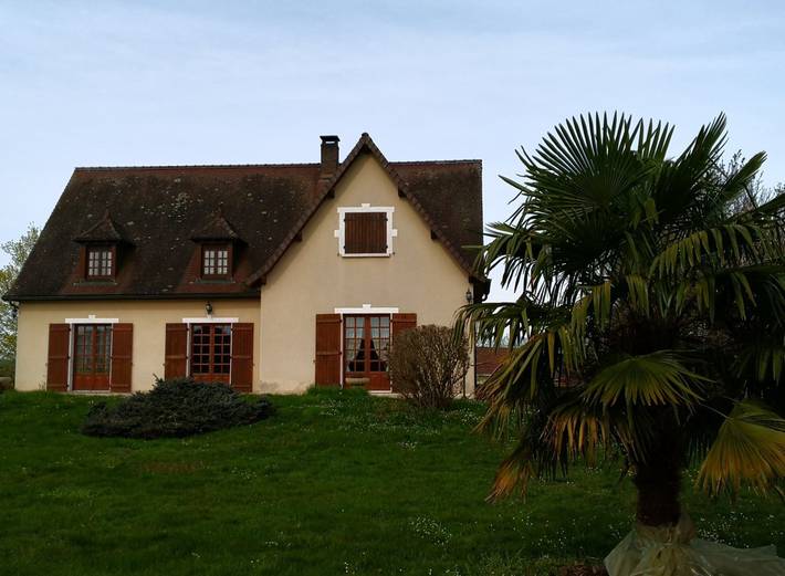 Chambre d’hôte pour 3 personnes, avec jardin à Toulon-sur-Arroux
