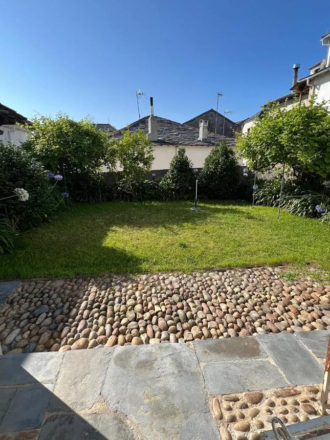 Holiday home for 13 people, with garden and view, with pets - 1