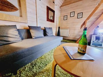 Chambre d’hôte pour 2 personnes, avec jacuzzi et sauna ainsi que jardin et piscine à Gussignies
