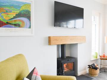 Log Cabin for 4 People in Bridlington, East Riding of Yorkshire, Photo 1