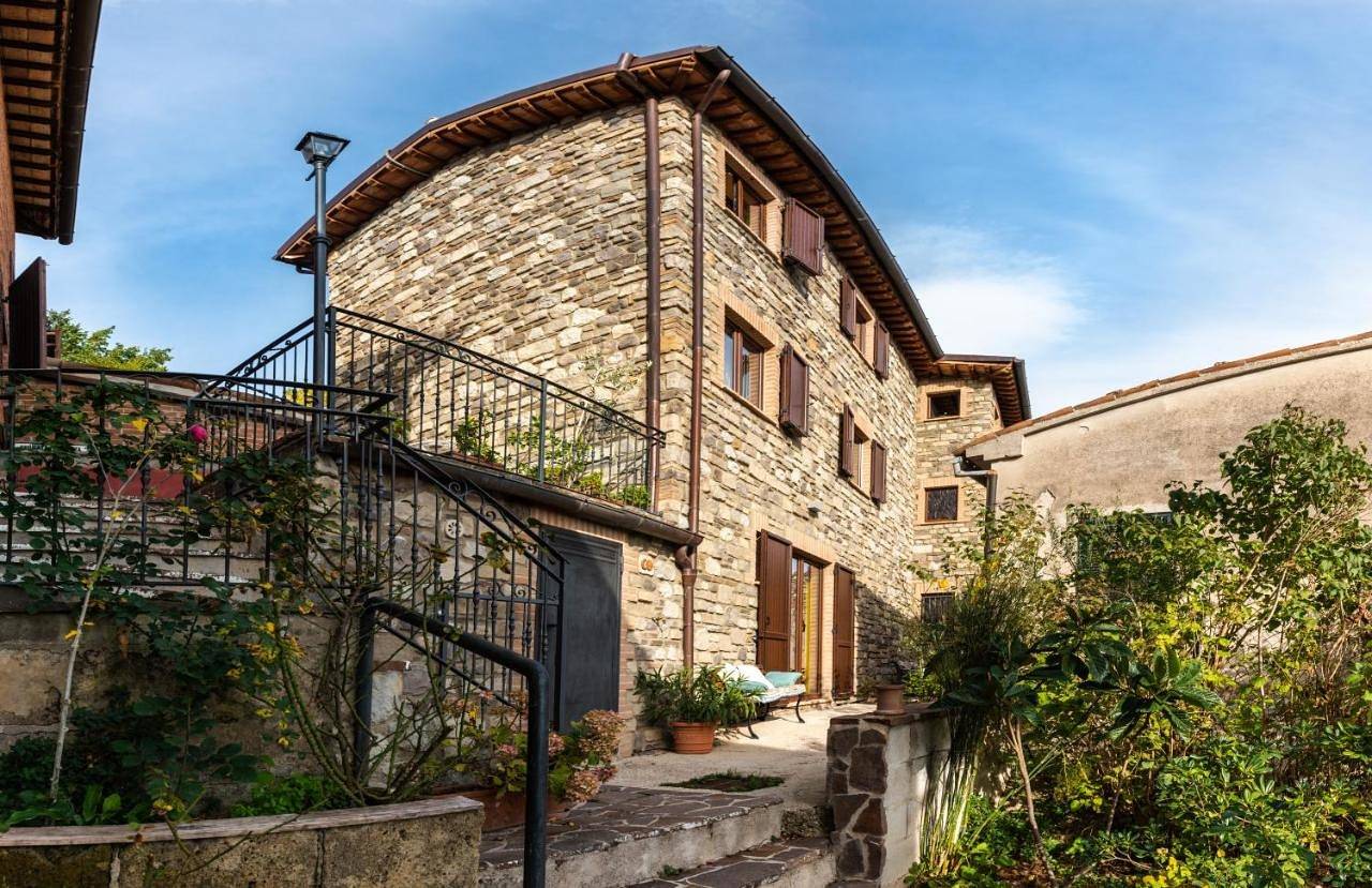 Locanda della Rocca in San Ginesio, Parco nazionale dei Monti Sibillini