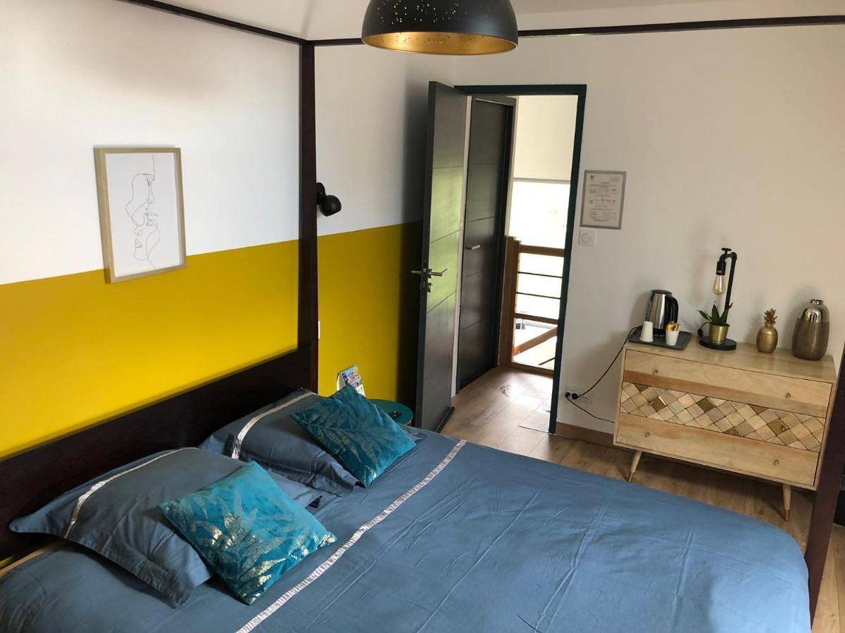 Three-Bedroom House in Dol-de-Bretagne, Région de Saint-Malo