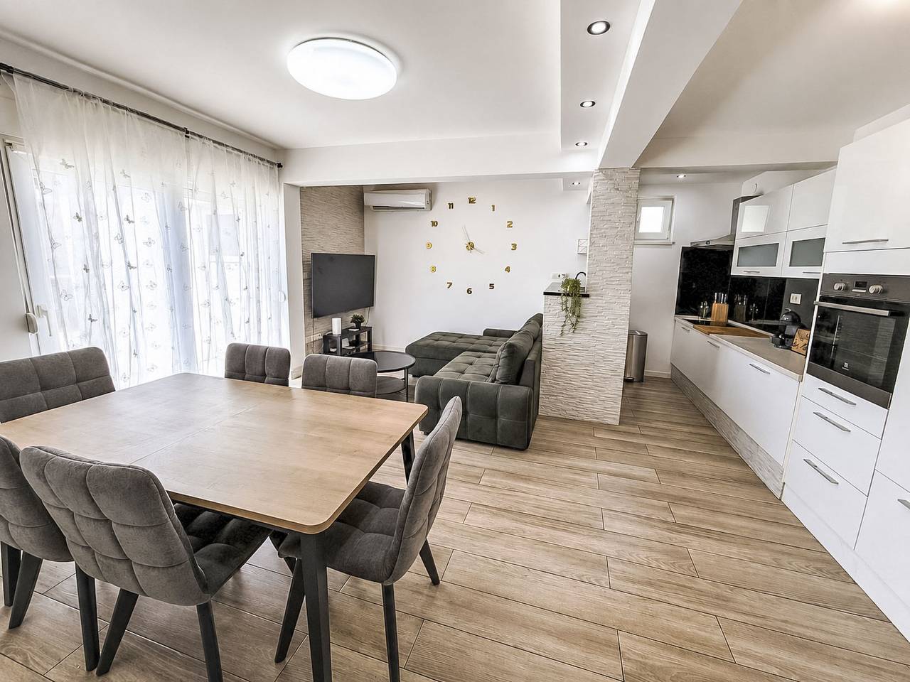 Ganze Wohnung, Fabo in Dalmatien in Podstrana, Split-Dalmatien