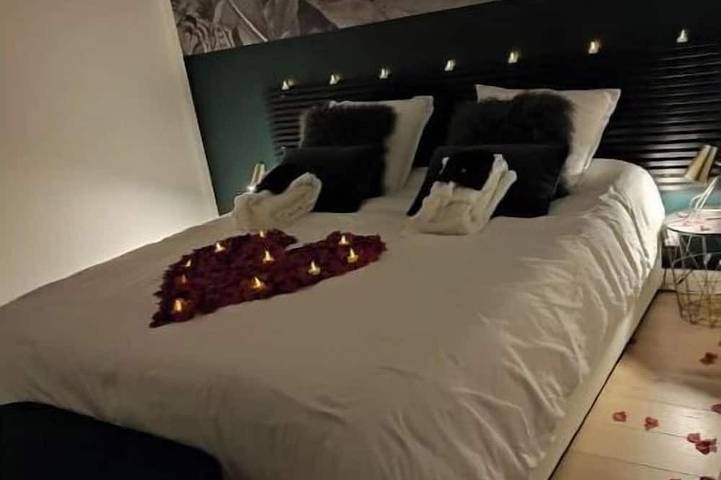 Romantic gite with private spa Nantes Beaujoire in Nantes, Nantes und Umgebung