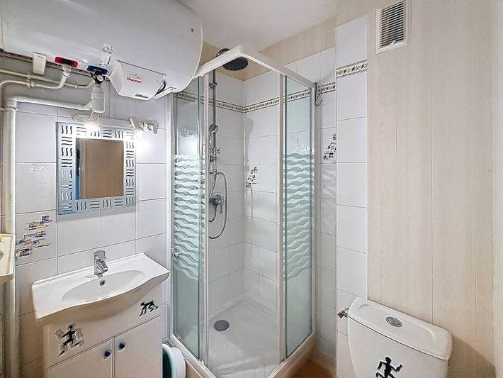 Gîte pour 4 personnes, avec Balcon à Merville-Franceville-Plage - 4