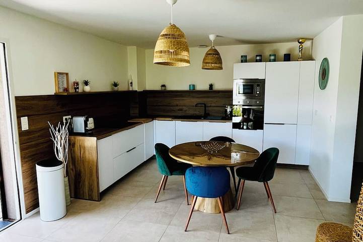 Appartement de vacances pour 4 personnes, avec jardin
