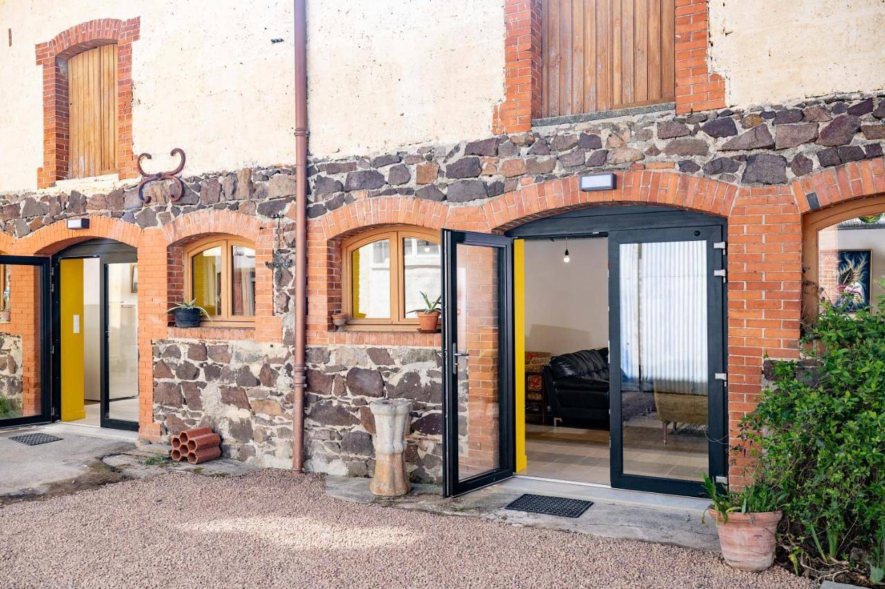 One-Bedroom House in Saint-Jodard, Région de Roanne