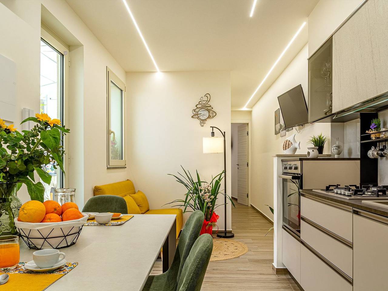 Ganze Wohnung, Das Haus der Provokation in Torre Archirafi, Riposto