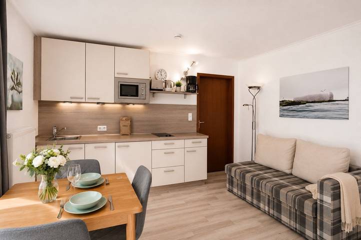 Ferienwohnung für 2 Personen, mit Terrasse und Garten in Duhnen