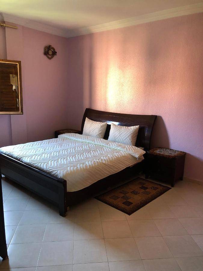 Appartement de vacances pour 6 personnes, avec jacuzzi ainsi que jardin et balcon