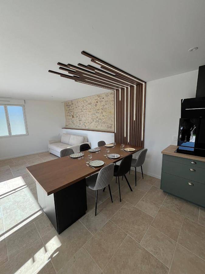 Location de vacances pour 6 personnes, avec jacuzzi et terrasse à Sainte-Cécile (Vendée) - 3