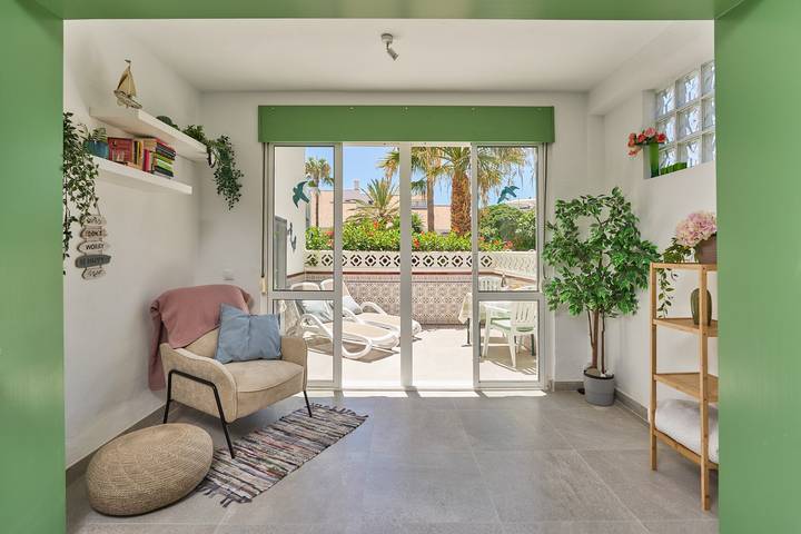 Appartement entier, Appartement « Casita Helena » avec vue sur la mer, Wi-Fi et climatisation in Torrox Costa, Torrox