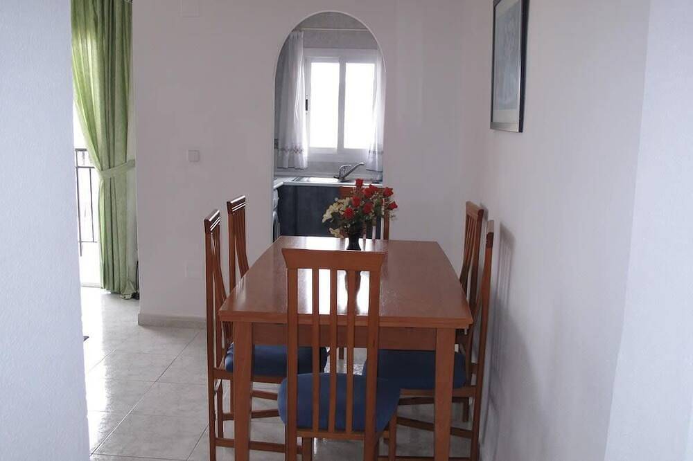 Entire apartment, Edf Malaga Summary:<br>A in Nerja Centre, Nerja