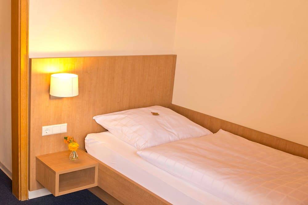 Einzelzimmer - Stahlecker Hof in Lichtenstein, Neckar-Alb