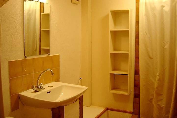 Location de vacances pour 4 personnes, avec Terrasse et Jardin à Albas - 3