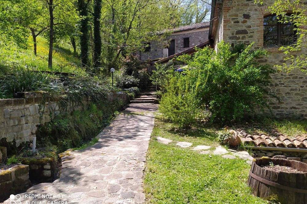 Accogliente Casa di Campagna Immersa nel Verde Dell'antica Val Marecchia in Pennabilli, Province de Rimini