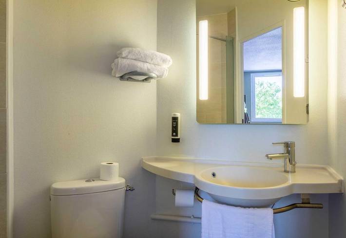 Hôtel pour 2 personnes, animaux acceptés à Ollioules - 4