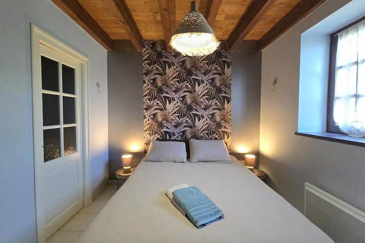 Gîte pour 2 personnes, avec jardin, animaux acceptés à Sainte-Sabine-Born - 4