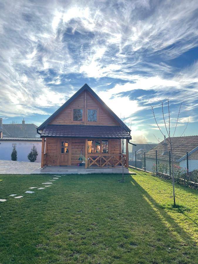 Domek letniskowy dla 4 osób, z Balkon i Taras oraz Widok w Serbia