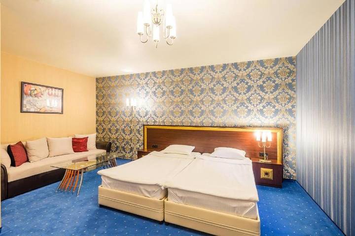 Hôtel pour 2 personnes, avec jardin et vue dans Stara Zagora - 4