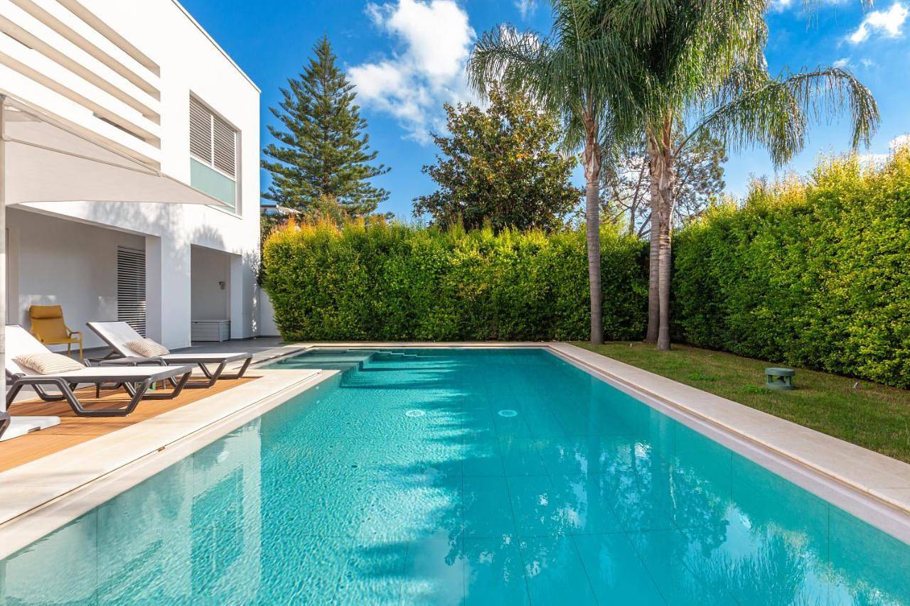 Villa Acquadimare - Pool Terrace Jacuzzi in Lecce, Provincia di Lecce