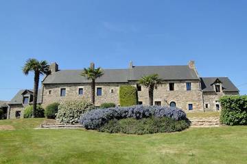 Gîte pour 8 personnes, avec jardin et terrasse à Pléven