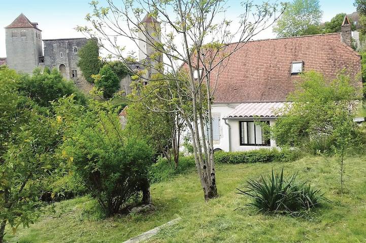 Location de vacances pour 4 personnes, avec Jardin à Montvalent