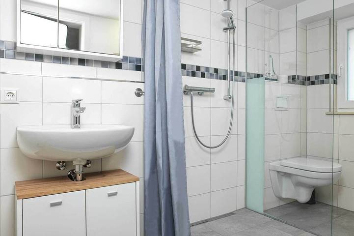 Ganze Wohnung, Ferienwohnung Küstenkind mit moderner Ausstattung nahe Wismar und Insel Poel in Blowatz, Neuburg