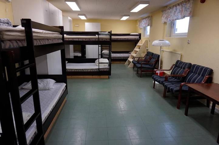 Chambre d’hôte pour 10 personnes, avec sauna ainsi que jardin et terrasse à Mora - 3