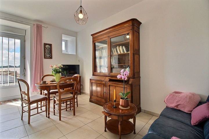 Gîte pour 4 personnes, avec jardin à Kerbors - 4