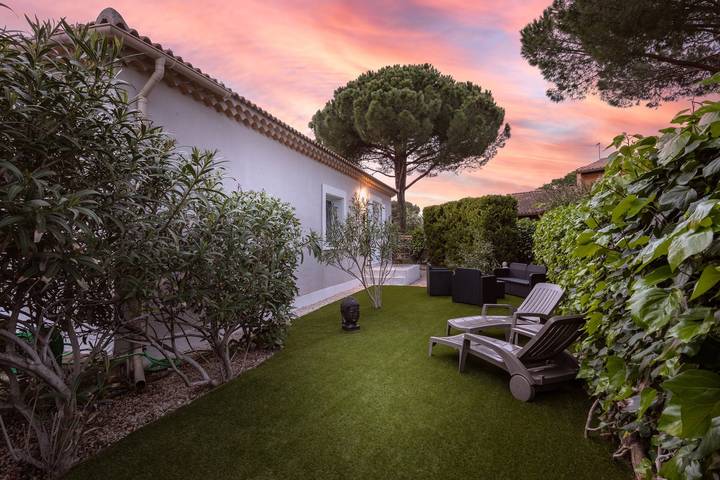 Chambre d’hôte pour 2 personnes, avec jacuzzi et jardin