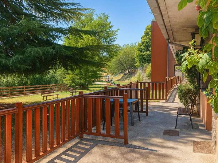 Hôtel pour 4 personnes, avec jardin dans Station de La Colmiane - 3