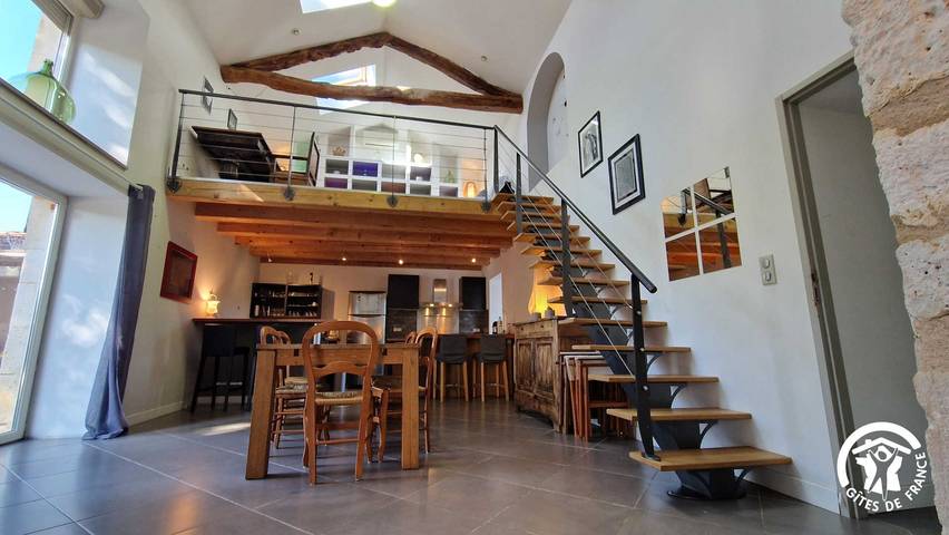 Gîte pour 7 personnes, avec piscine et terrasse à Mouzieys-Panens - 4