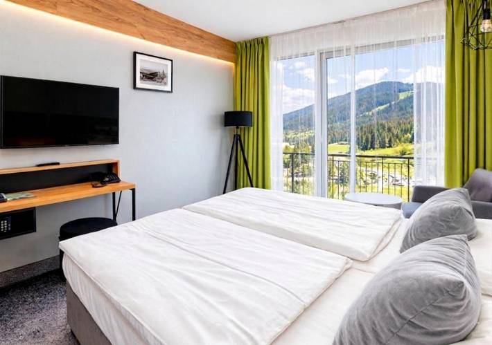 Hotel für 3 Personen, mit Balkon und Pool - 1