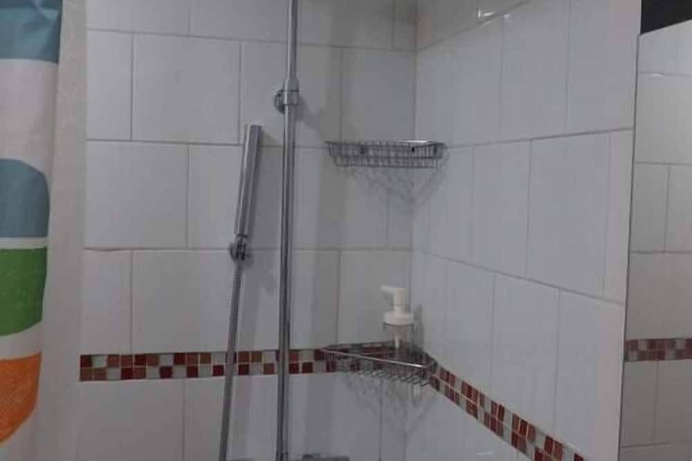 Ganze Wohnung, Zwei Zimmer in der Nähe von Paris. 100% ausgestattet. in Villeneuve-Saint-Georges, Val-de-Marne