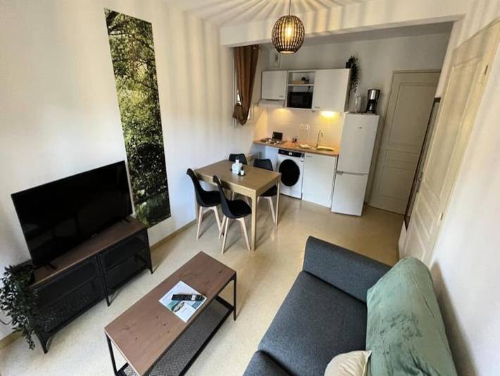 Gîte pour 5 personnes, avec piscine et balcon, animaux acceptés à Avène - 2