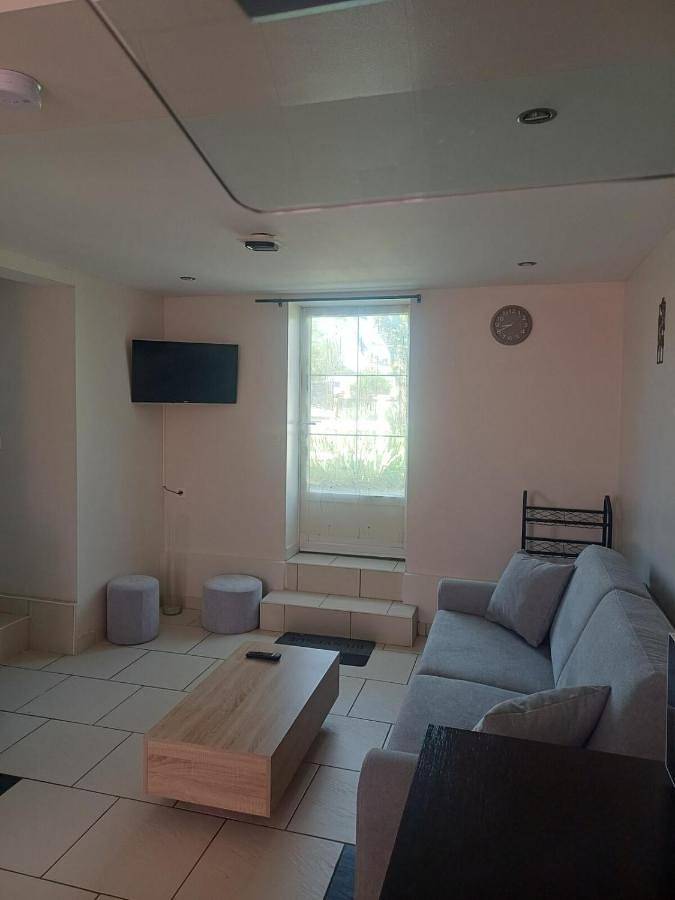 Gîte pour 4 personnes, avec Terrasse à Dissay