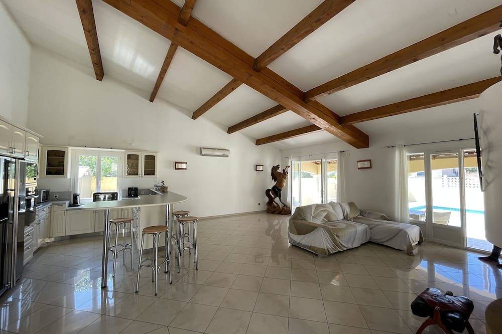 Villa, Piscine Privée ! in Marseille, Mediterranean Coast (France)