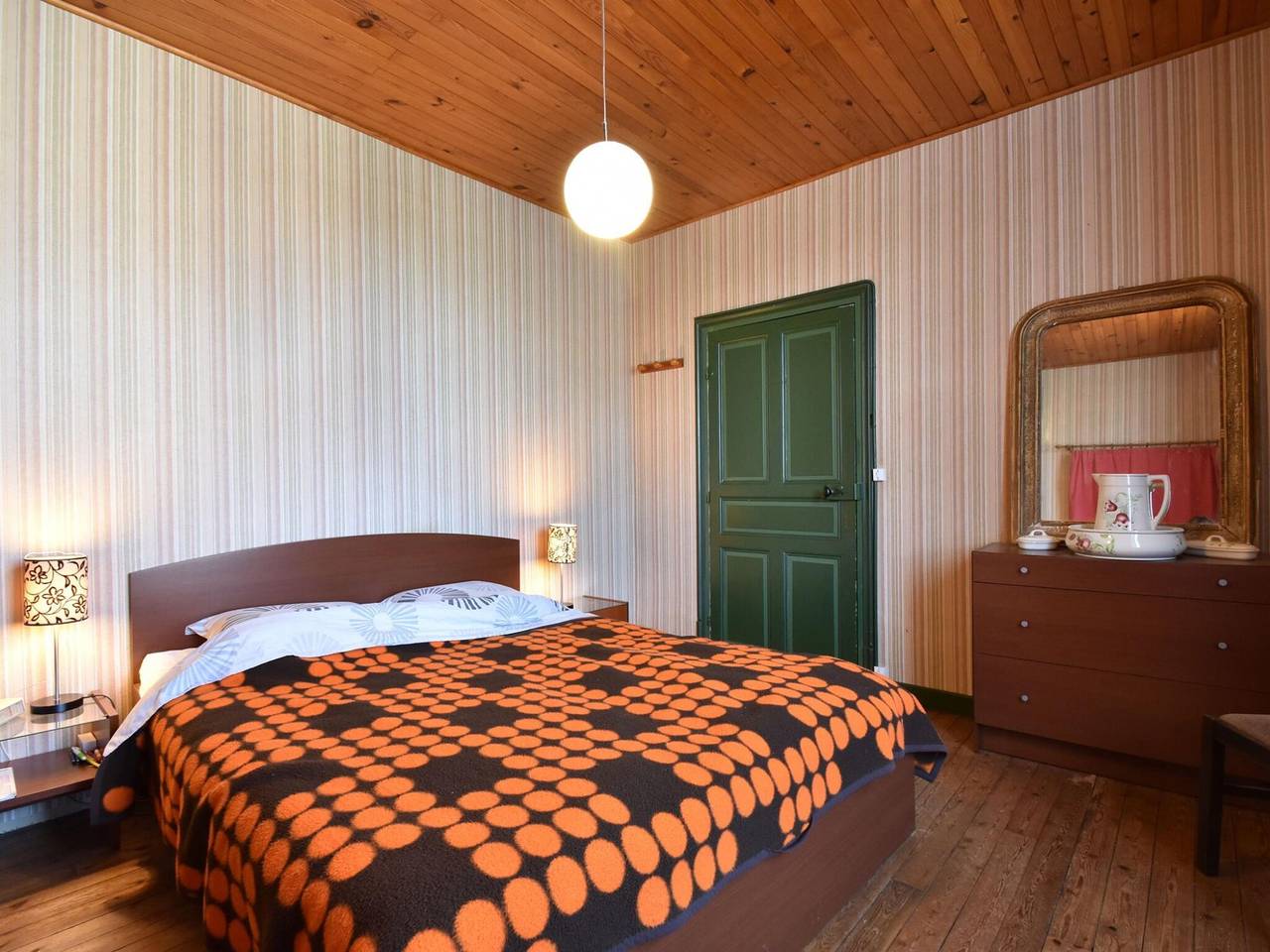 Gorgeous Holiday Home in Martigny-le-Comte with private Pool in Martigny-le-Comte, Charolles und Umgebung