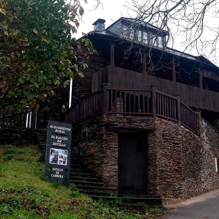 Casa rural para 7 personas, con jardín y vistas, Familias con niños en El Bierzo - 2