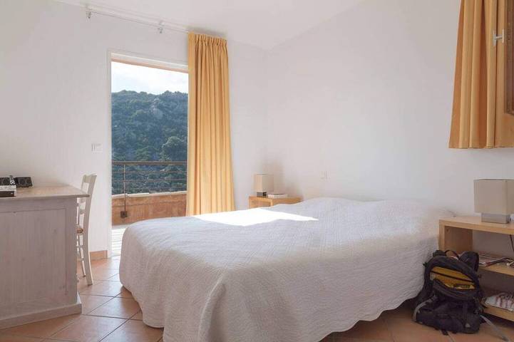 Gîte pour 8 personnes, avec piscine, animaux acceptés dans Office de Tourisme Porto Vecchio Sud Corse - 2