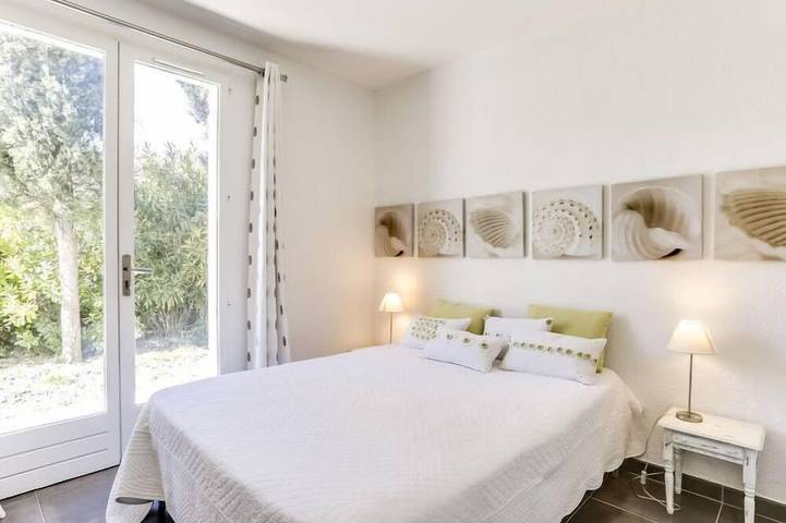 Location de vacances pour 6 personnes, avec piscine dans Plage de la Gaillarde - 2