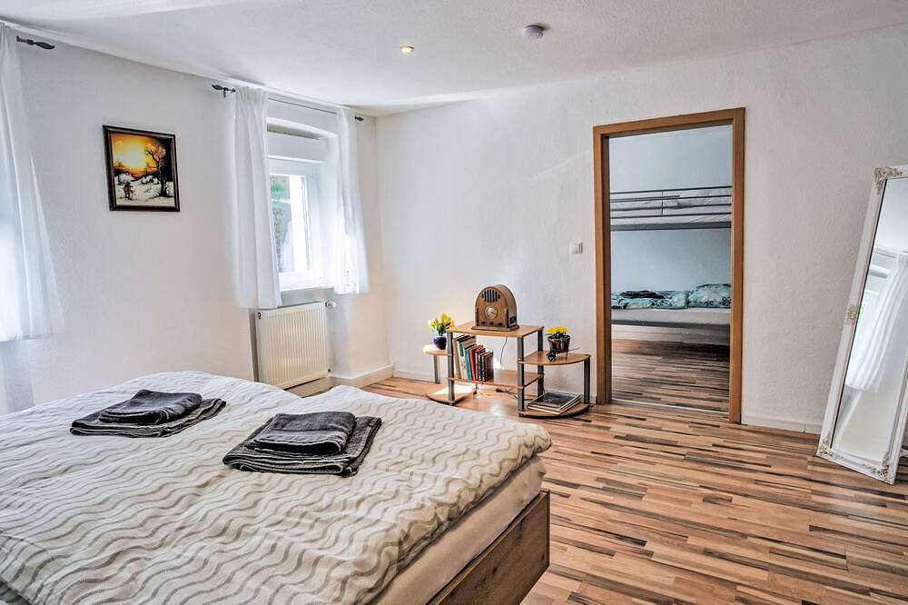 Ganze Wohnung, Fewo Römerweg in Hambach (Neustadt), Neustadt an der Weinstraße