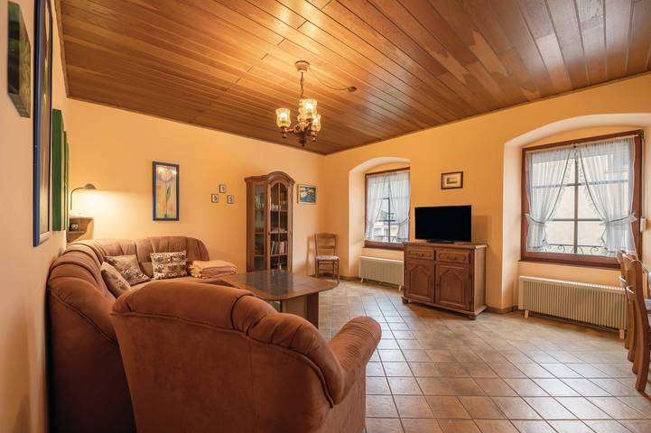 Apartamento entero, Apartamento 'Eulennest 2' con balcón y Wi-Fi in Minheim, Bernkastel-Kues y alrededores