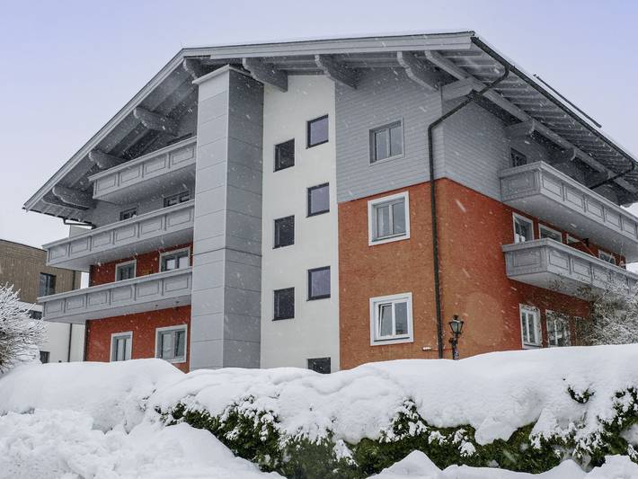 Ferienwohnung für 4 Personen, mit Sauna und Balkon in Zell am See
