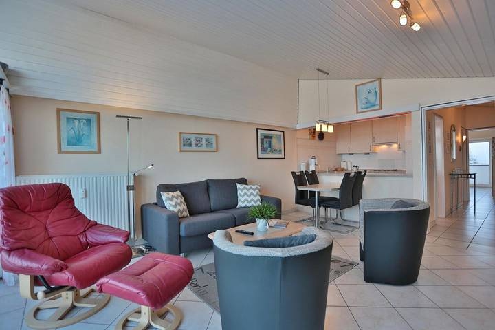 Ferienwohnung für 2 Personen, mit Balkon in Scharbeutz - 2